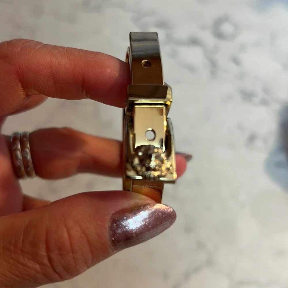 Beautiful bangle - Picture 5 of 7
